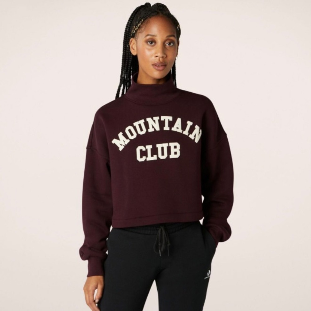 Converse Mountain Club Cropped Sweatshirt